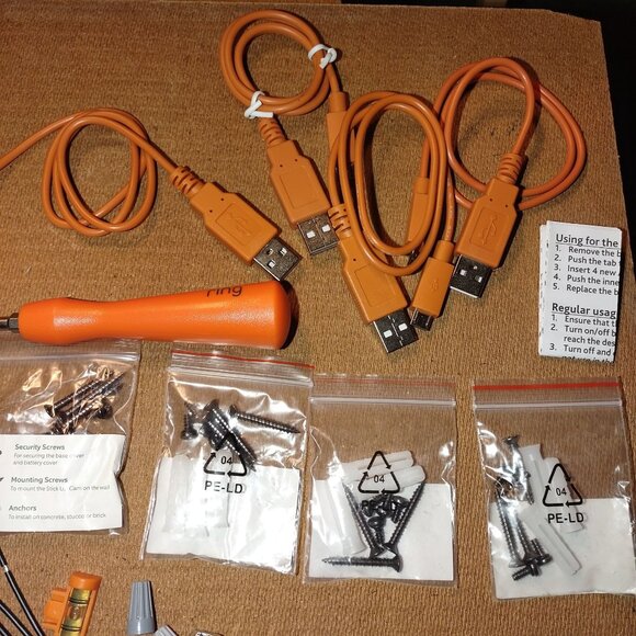 Ring Stick Up Cam Battery Mounting Kit With Tools USB Cables Screws & Setup Guid - Picture 5 of 5